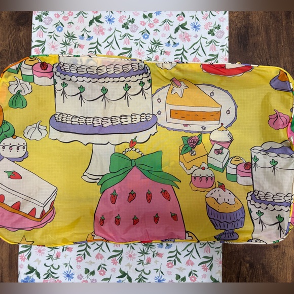 BAGGU Still Life Large Packing Cube Set - Picture 3 of 5